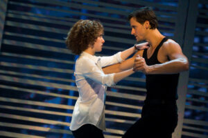 01-baby-johnny-dirty-dancing-the-classic-story-on-stage-nationaltheatre