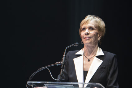 Carol Burnett Honored at the 2022 Signature’s Sondheim Awards