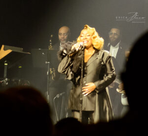 Legendary performance, live music, r&b artist, concert photography 